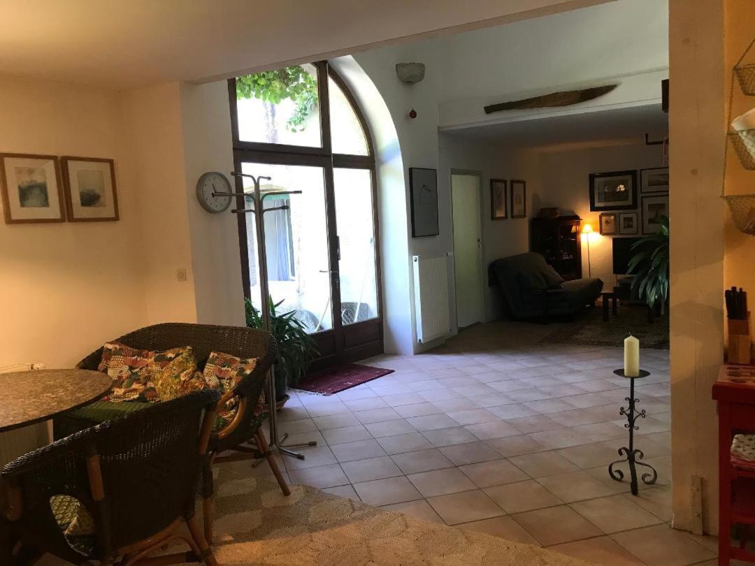 Appartement Pres De Dole Menotey Buitenkant foto